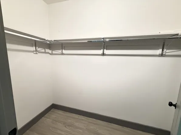 531 32nd Street image 5 of 7