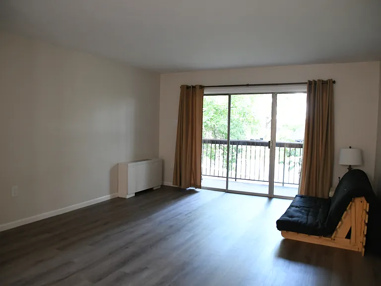 10300 Westlake Dr #301 — Photo 3