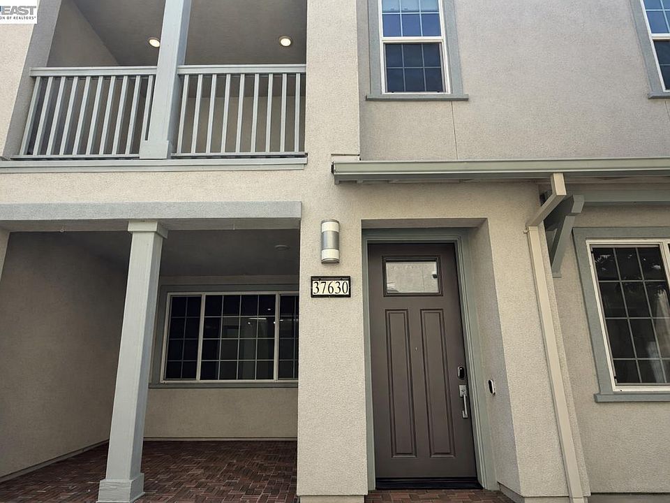 1st image of 37630 Breakers Rd