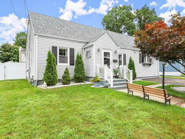 82 Glenbrook Road, Bridgeport, CT 06610