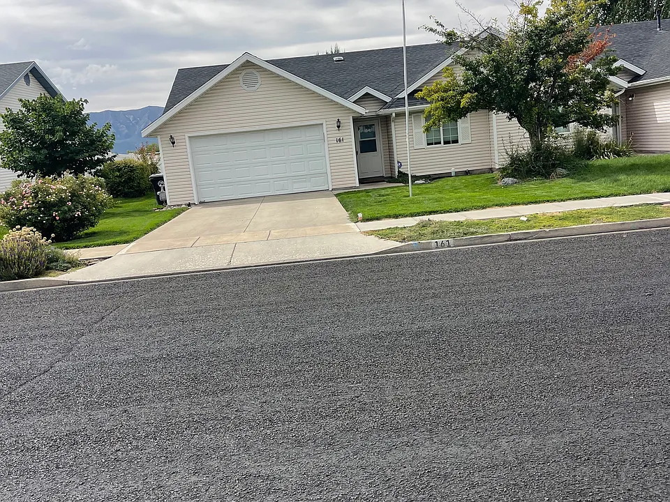 161 N 300 W #1