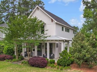 180 E Delaware Ave, Southern Pines, NC 28387