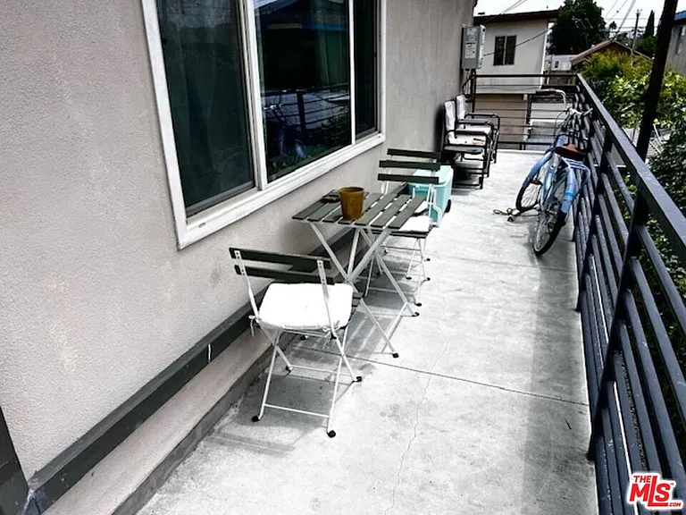1336 W 37th Dr #3 — Photo 11