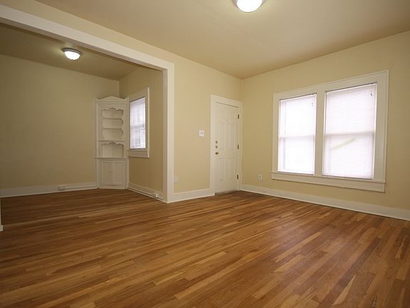 4th image of 240 Claremont Ave #0