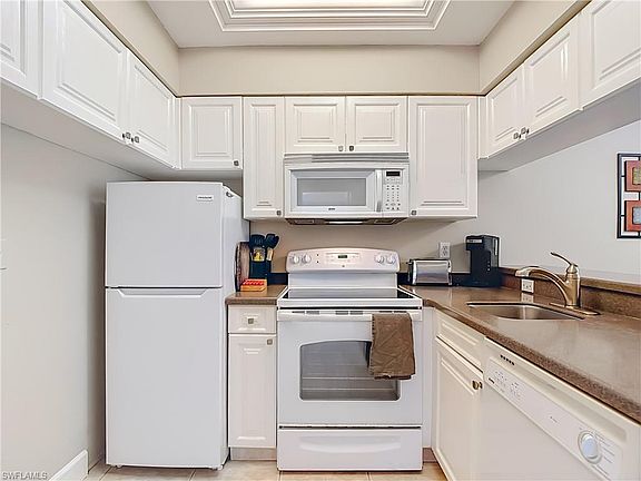 5th image of 3323 Olympic DR #716