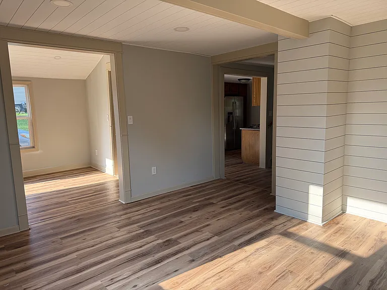 132 S Cedar Ave — Photo 15