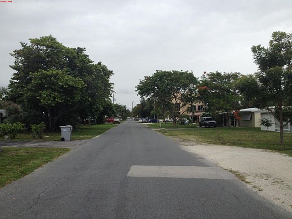 4th image of 7 NE 16th Ave