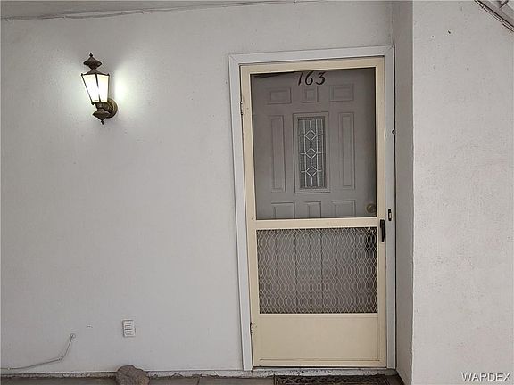 4th image of 1800 Clubhouse Dr #163