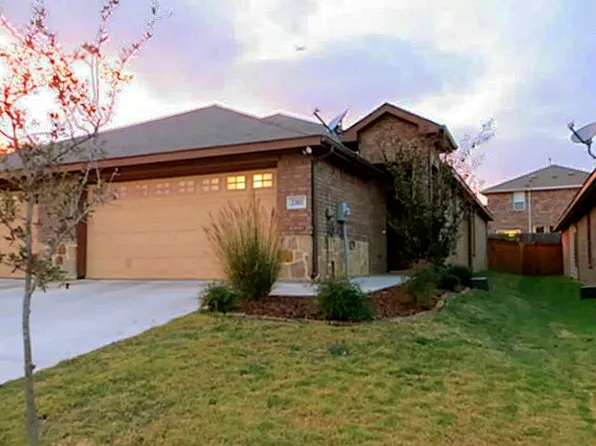 1432 Ravenwood Dr, Mansfield, TX 76063