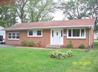 1005 N Edgelawn Dr, Plano, IL 60545