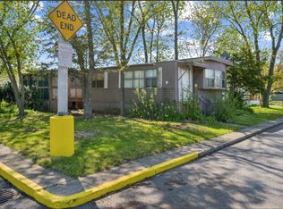 851 Mackey Ln, Elgin, IL 60120