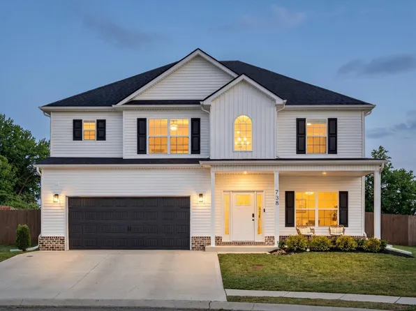 738 Emma Dean Ct, Clarksville, TN 37042