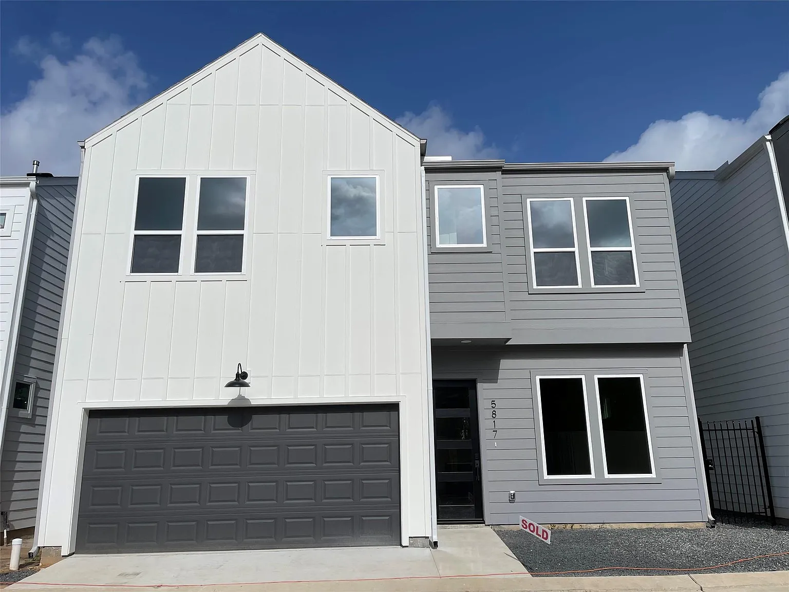 3 bed, 2.5 bath, 1680 sqft, $2,450 — Photo 3