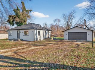 5065 Adkins St, Columbus, IN 47201