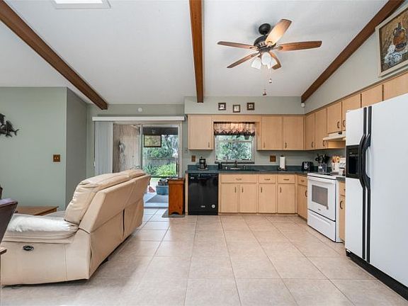 4th image of 4840 Lighthouse Rd