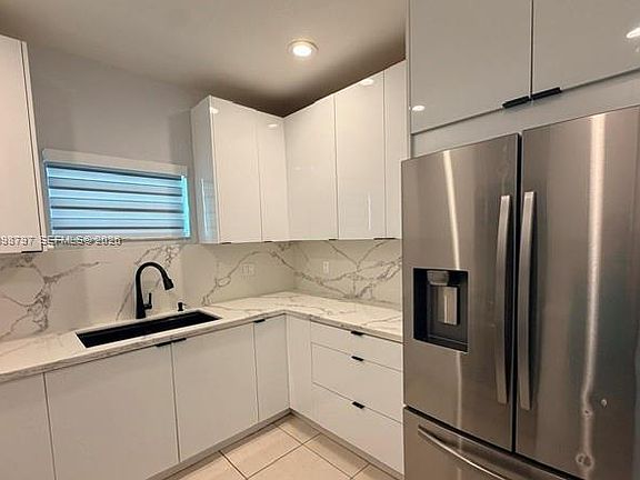 3rd image of 7031 NW 20th Ave