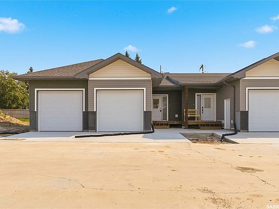 2nd image of UNIT 43-301 Centennial ROAD