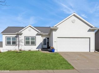 1308 Stratton Dr NE, Cedar Rapids, IA 52402