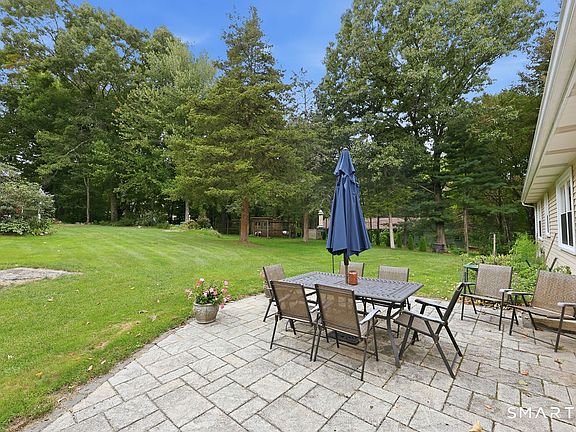 5th image of 878 Mott Hill Road