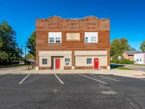 102 S Main St, Claypool, IN 46510