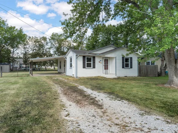 312 E Colorado St, Bremond, TX 76629