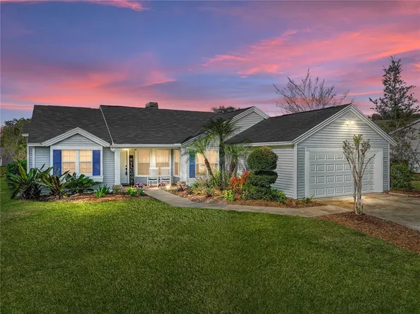 3317 Silvermoon Dr, Plant City, FL 33566