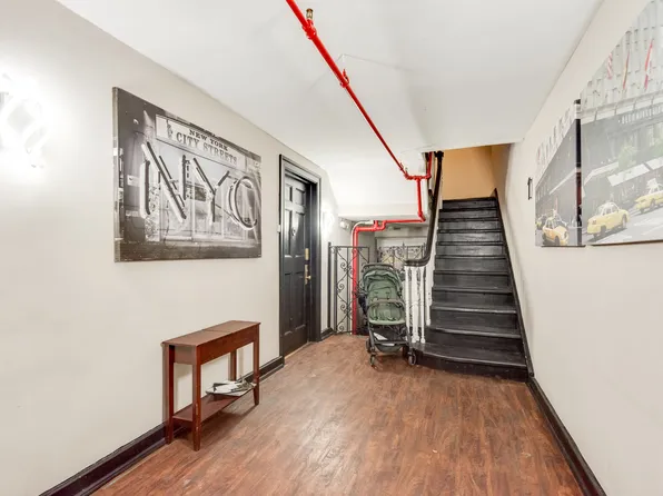 102 Pierrepont Street image 33 of 42