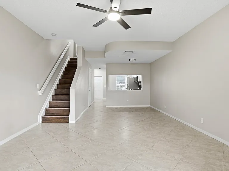 5380 Jubilee Way #200 — Photo 4