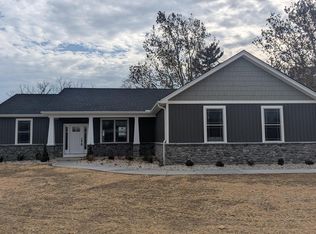 7050 Solomon Rd, Burlington, KY 41005