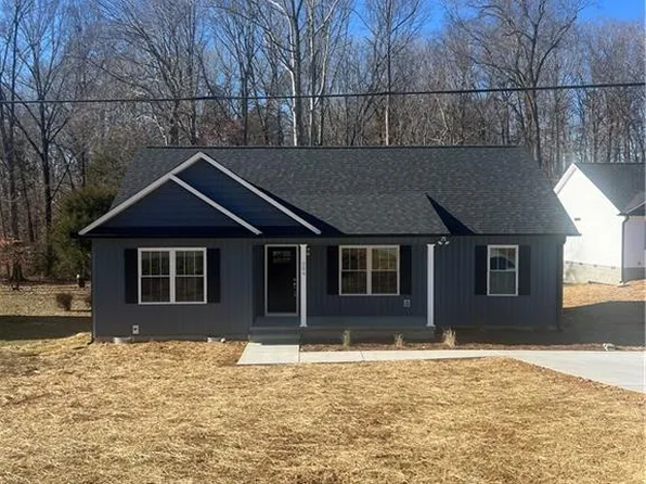 204 Kendall Mill Rd, Thomasville, NC 27360