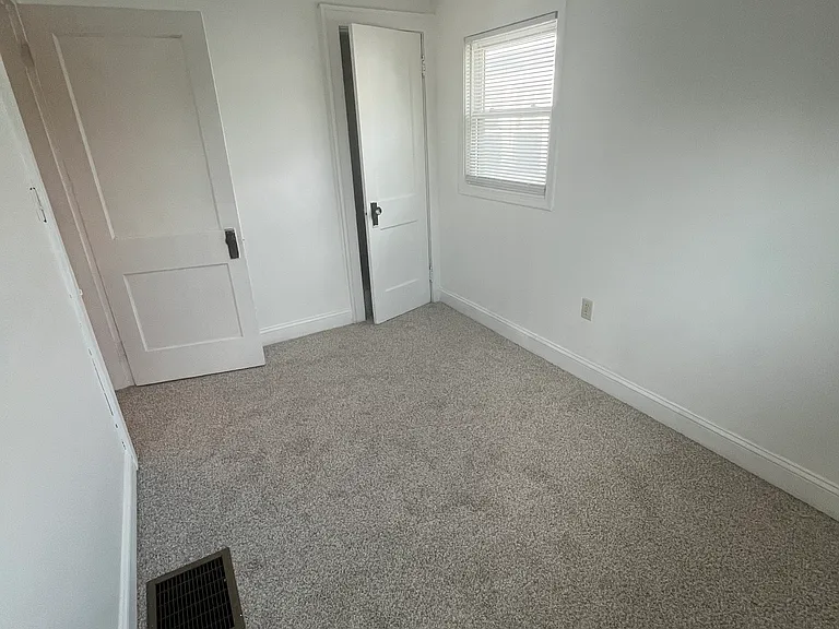 1155 E 18th Ave — Photo 5