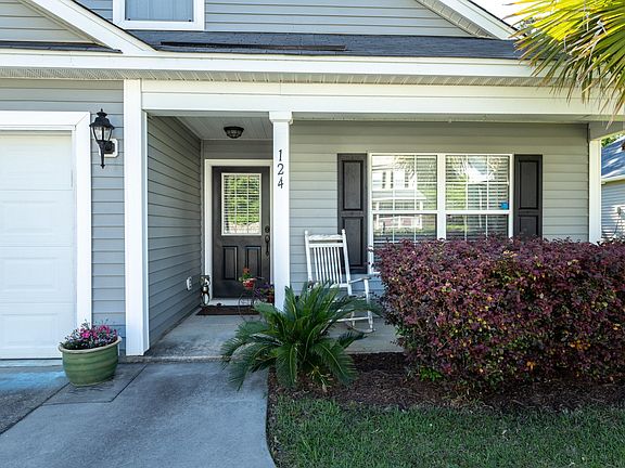 124 Destin Street_03