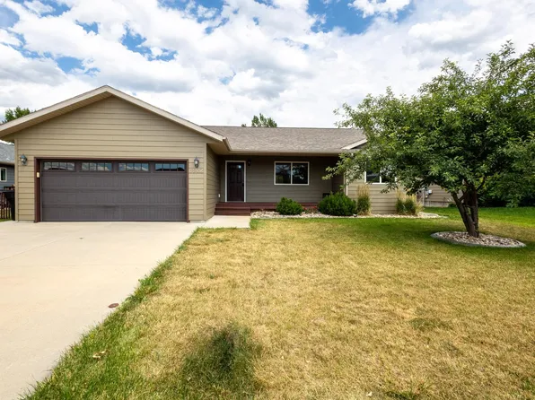 3922 Gallatin Ave, Spearfish, SD 57783