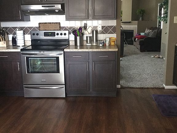 3rd image of 2124 Centerville Dr