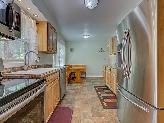 5th image of 5060 Northwood Dr NW