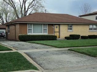 7809 W 73rd Pl, Bridgeview, IL 60455