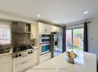 2377 Belcaro Way, Mississauga, ON L5M 2M6