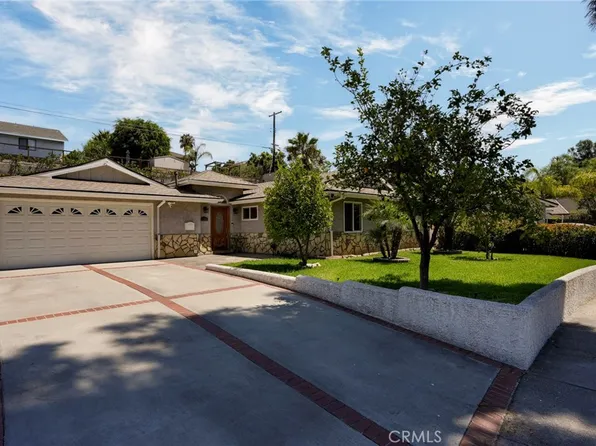 11852 Vanport Ave, Sylmar, CA 91342
