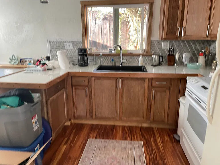312 Grandview Rd — Photo 10