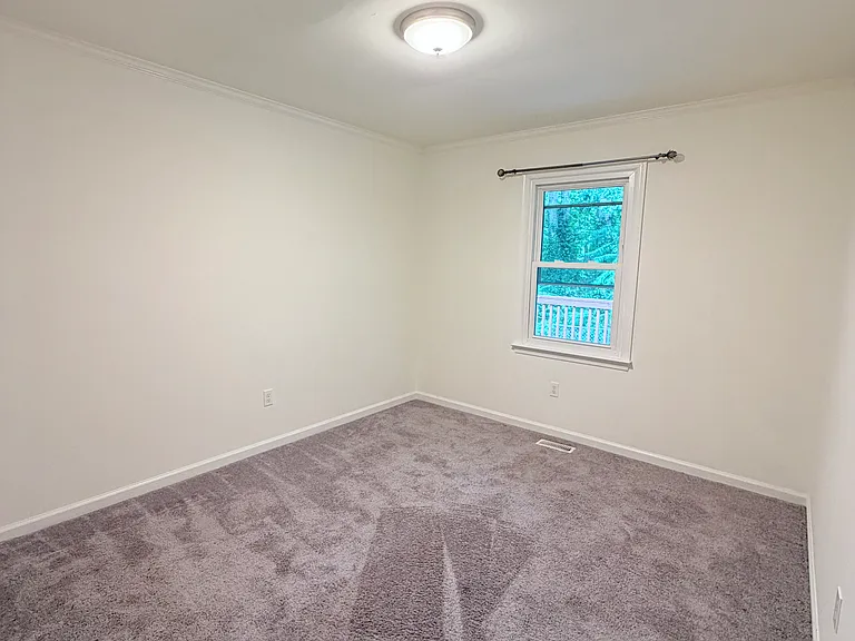 3509 East Ave — Photo 7