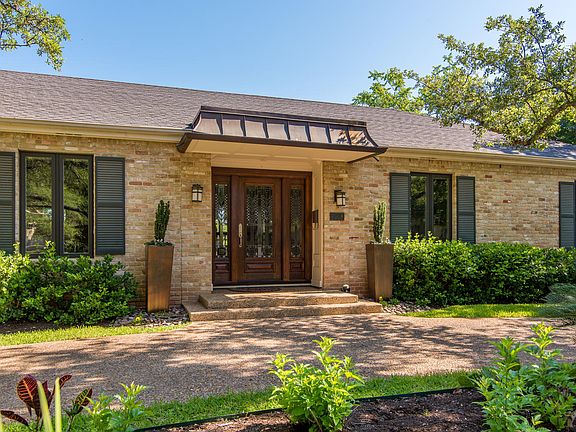 4th image of 2908 Scenic Dr