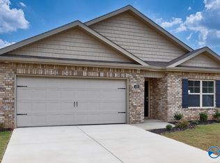 429 Jackson Point Cir, Huntsville, AL 35811