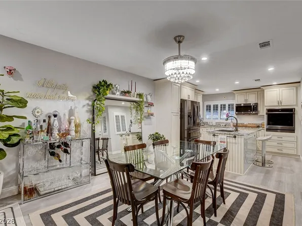 4425 Woodpine Dr Unit 105, Las Vegas, NV 89119