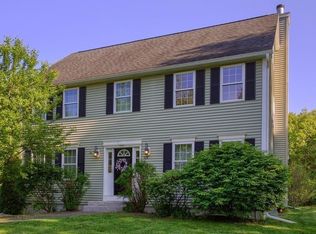 128 Groton Rd, Shirley, MA 01464