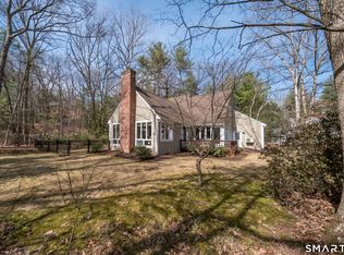 1 Newberry Court, Farmington, CT 06032
