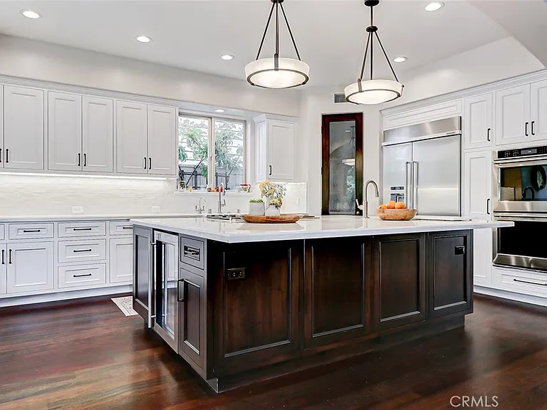 3005 N Poinsettia Ave — Photo 25