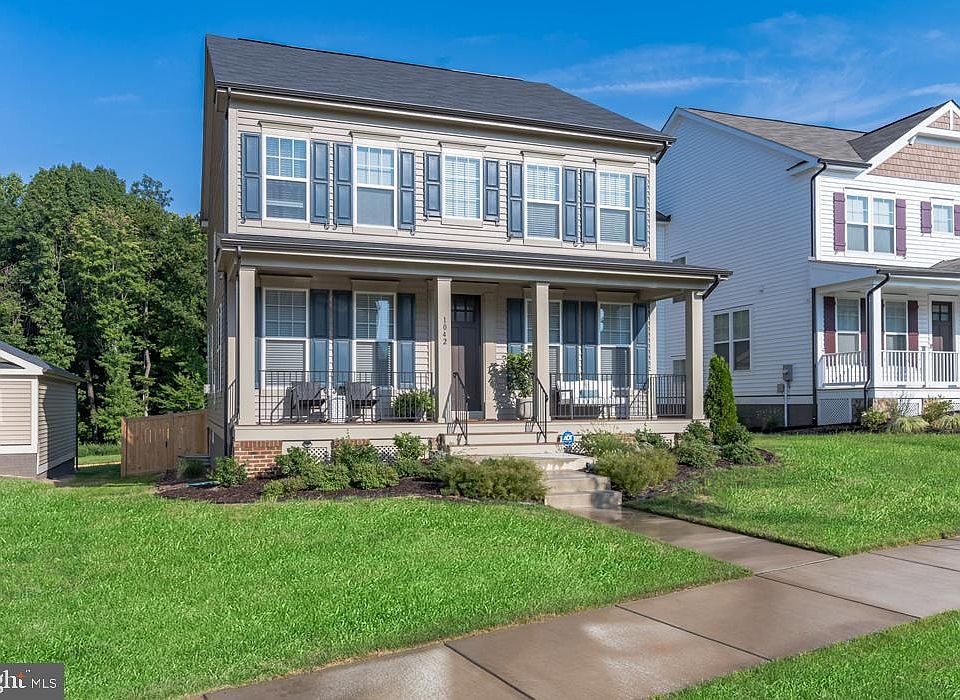 1st image of 1042 Coastal Ave