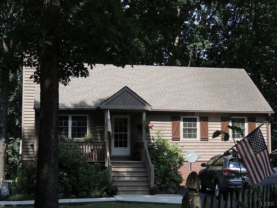 1st image of 203 Jefferson Woods Dr