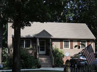 203 Jefferson Woods Dr, Forest, VA 24551