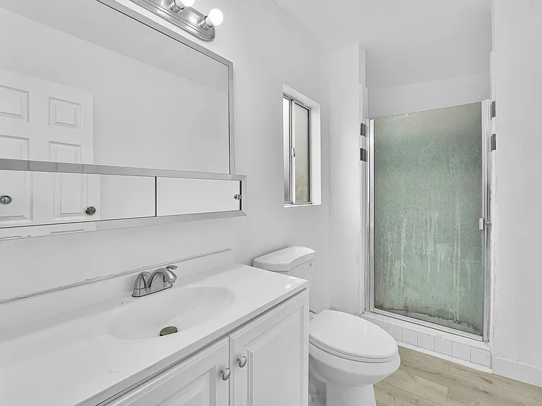 4320 Mammoth Ave #101 — Photo 20